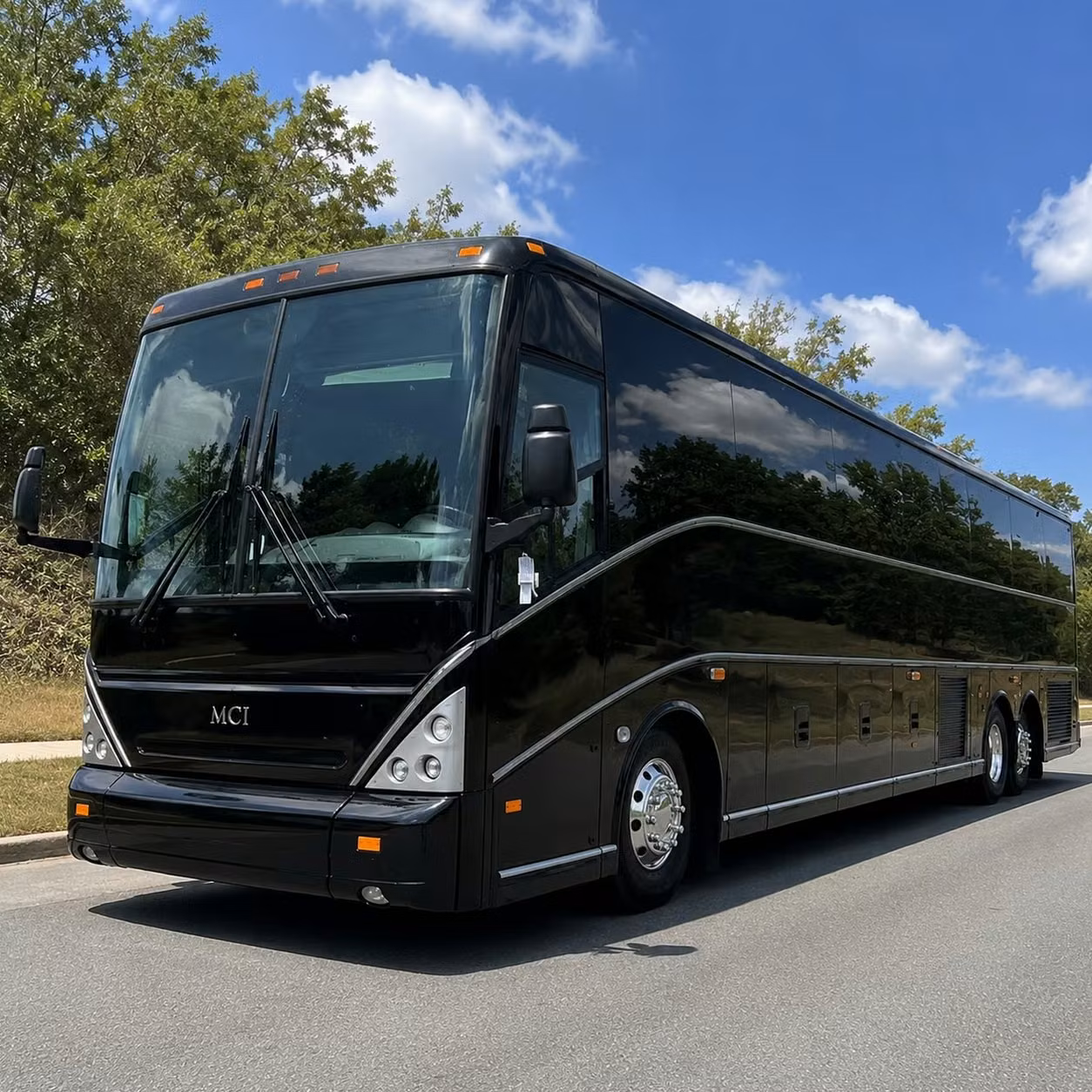 charter bus rentals for large concert groups heading into the twin cities