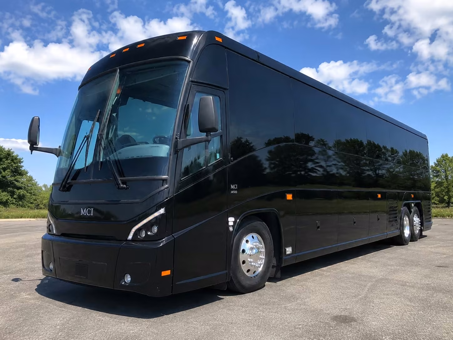 corporate airport transfers to msp have never been this easy to book