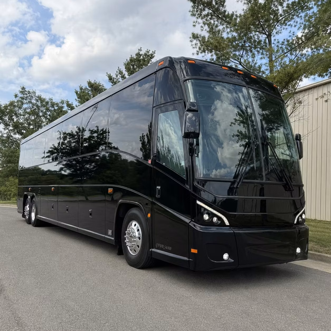 msp airport shuttle bus rentals for military and government personnel